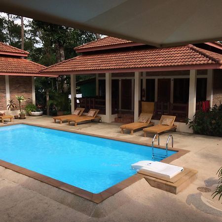 Chaya Resort Ao Nang Esterno foto